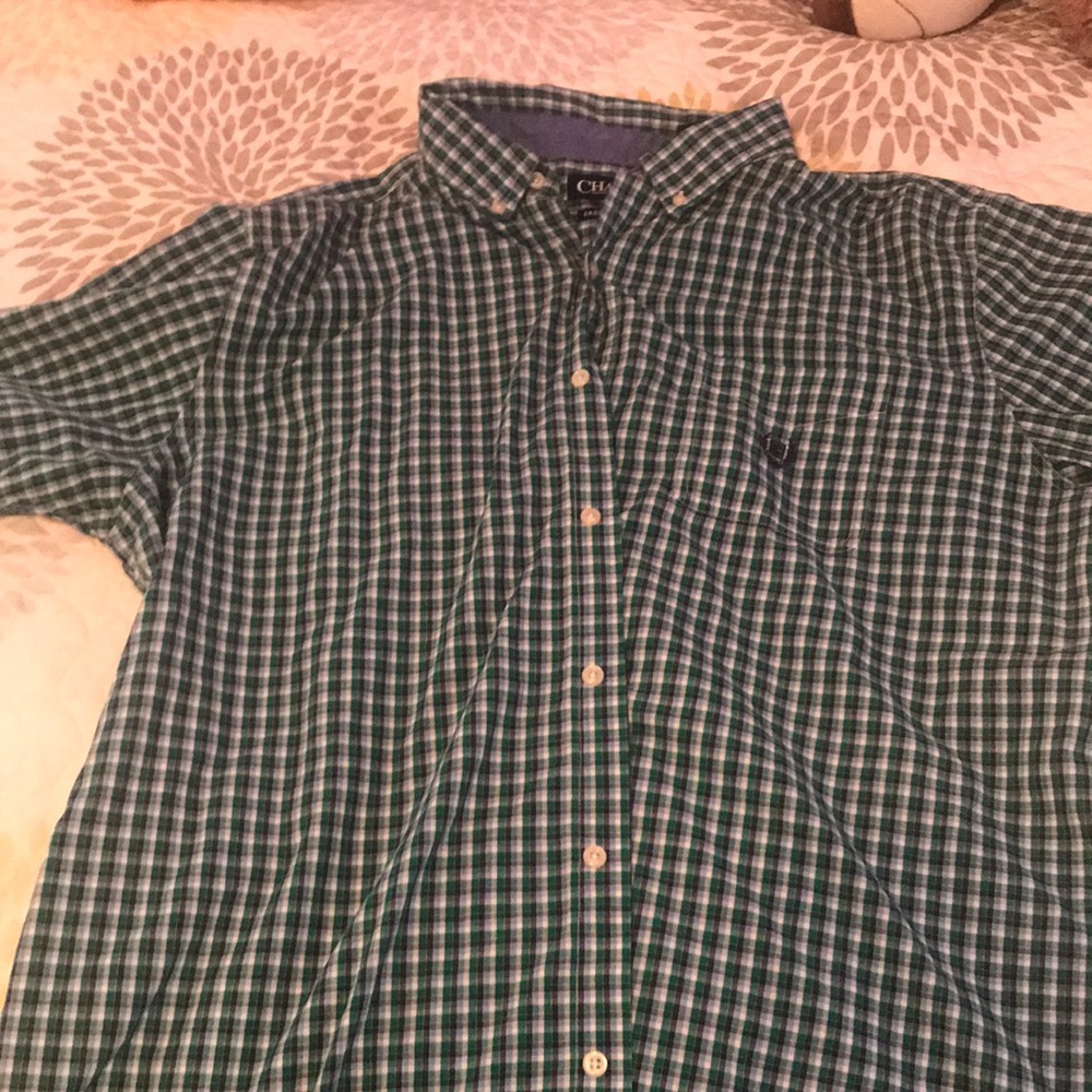 A plaid shirt.